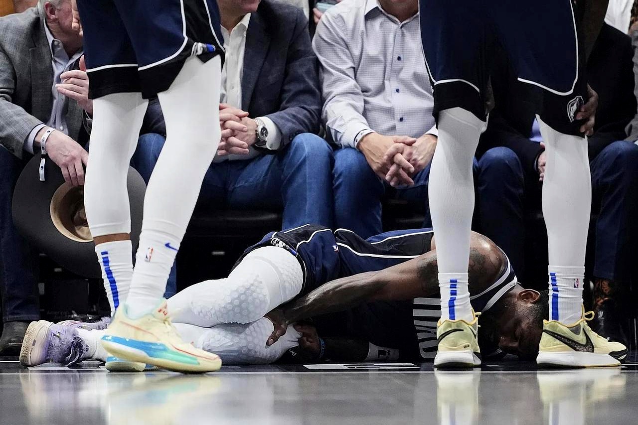 NBA-乔治训练受伤已接受左膝关节镜手术(乔治伤前)