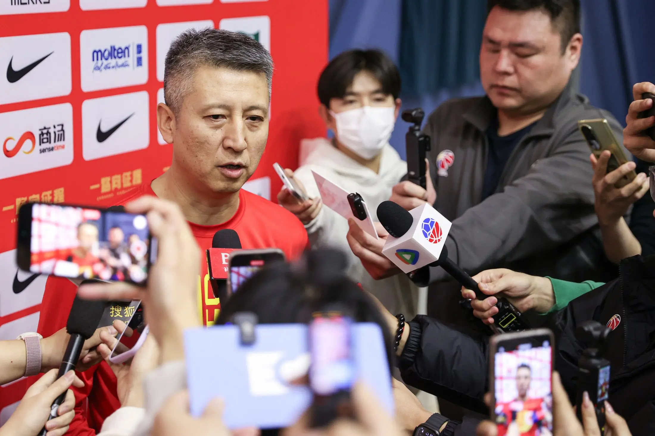 开云体育网页版-郭士强感谢运动员放弃陪伴家人时间参加集训的简单介绍