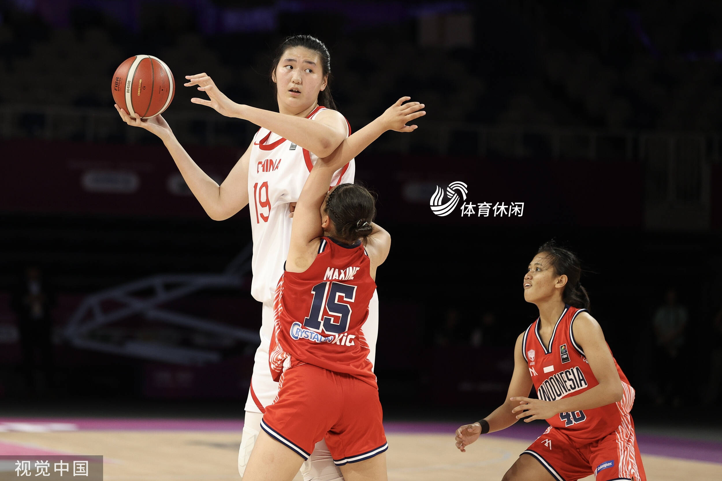 开云体育电脑版-包含张子宇18分10篮板砍两双，中国9分胜日本步行者与勇士相似之处，当前勇士应学习步行者吗？贝恩离队预示灰熊三核时代结束！小球市的心酸无奈剑指5年247亿！本赛季的杰威，到底有多强？张子宇18分10篮板砍两双，中国9分胜日本的词条